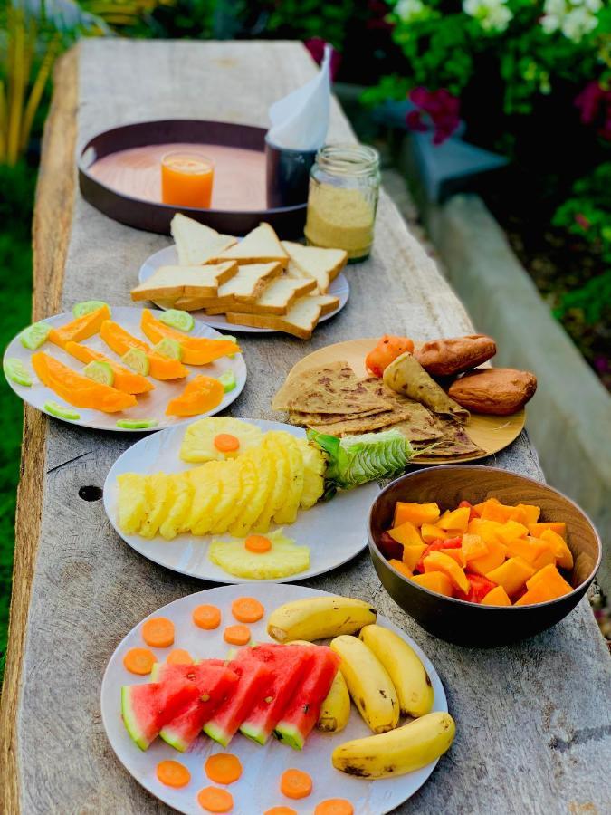 Uroa Getaway Bed & Breakfast Dış mekan fotoğraf